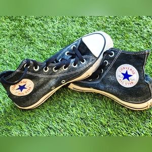 Converse Chuck Taylor size 7